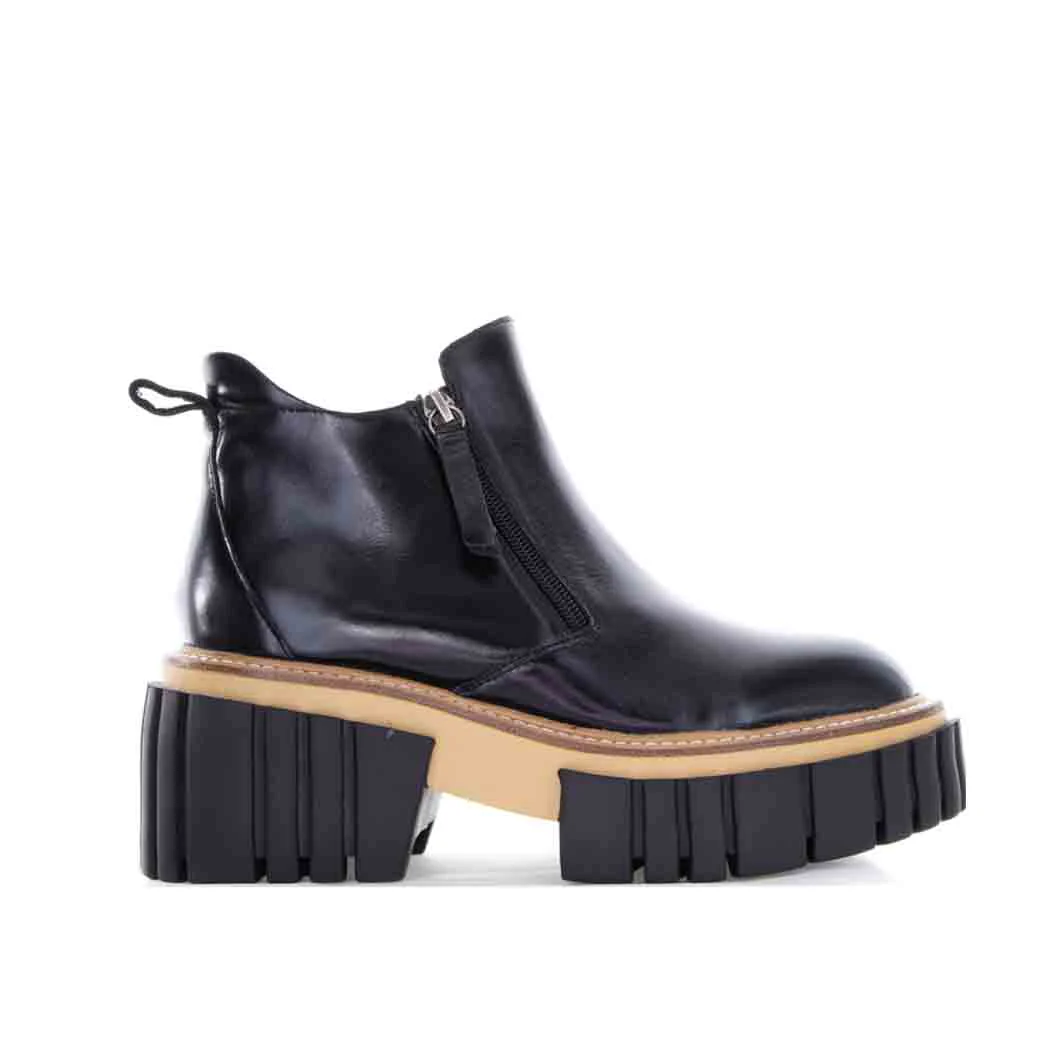 Sale Boots